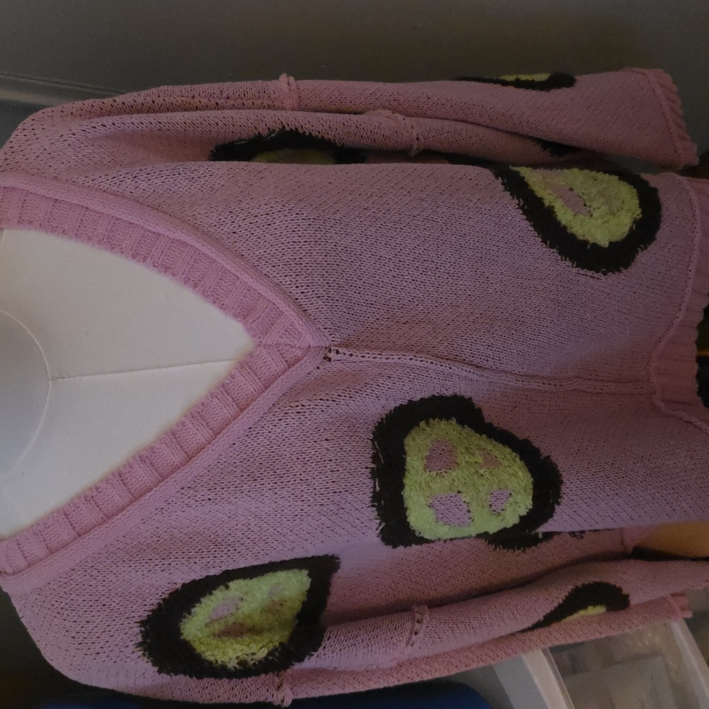 POL V-Neck Sweater in Pink with Green Accents - Picture 4 of 4